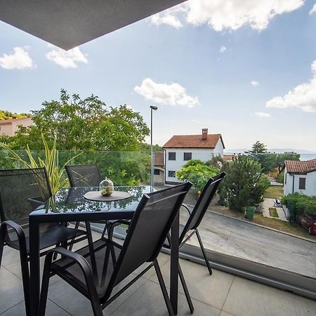 Villa Apartments Lela Rabac Dış mekan fotoğraf