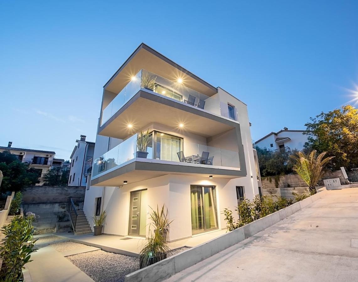 Villa Apartments Lela Rabac Dış mekan fotoğraf