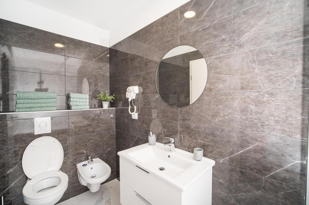Villa Apartments Lela Rabac Dış mekan fotoğraf