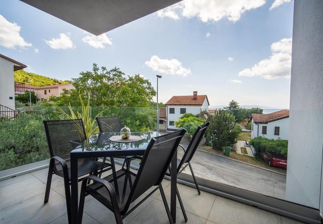 Villa Apartments Lela Rabac Dış mekan fotoğraf