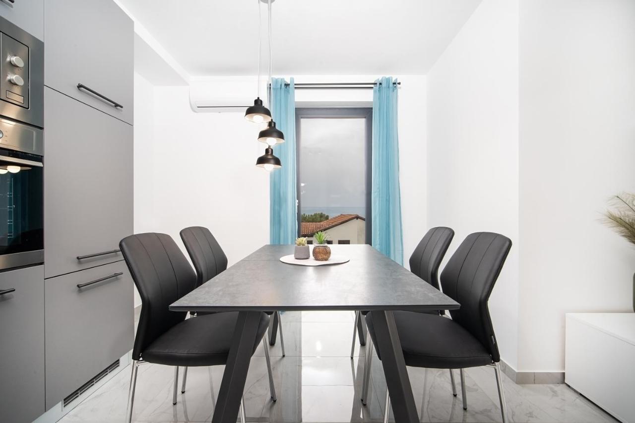 Villa Apartments Lela Rabac Dış mekan fotoğraf