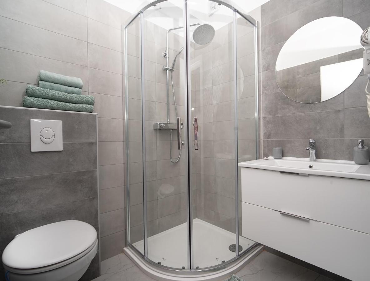Villa Apartments Lela Rabac Dış mekan fotoğraf